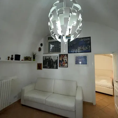 Guesthost - Buenacasa Apartamento *