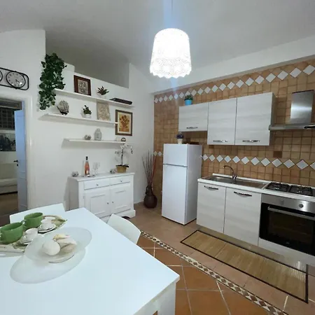 Apartamento Guesthost - Buenacasa Bari